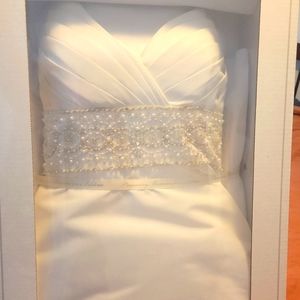 Wedding dress David's bridal size 12